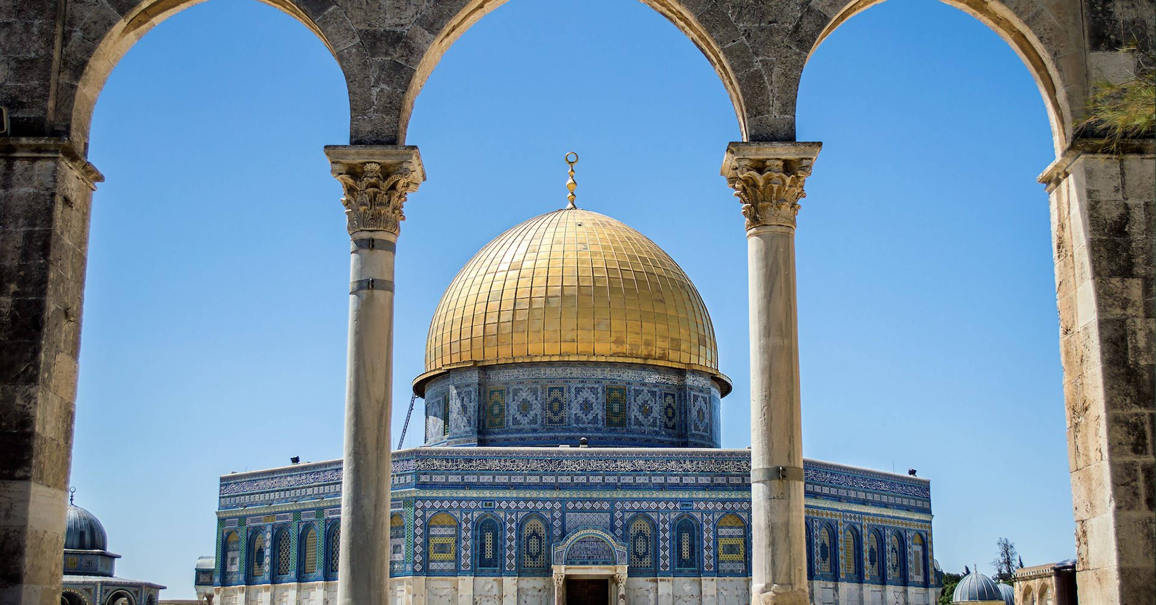Why do Muslims love Jerusalem?