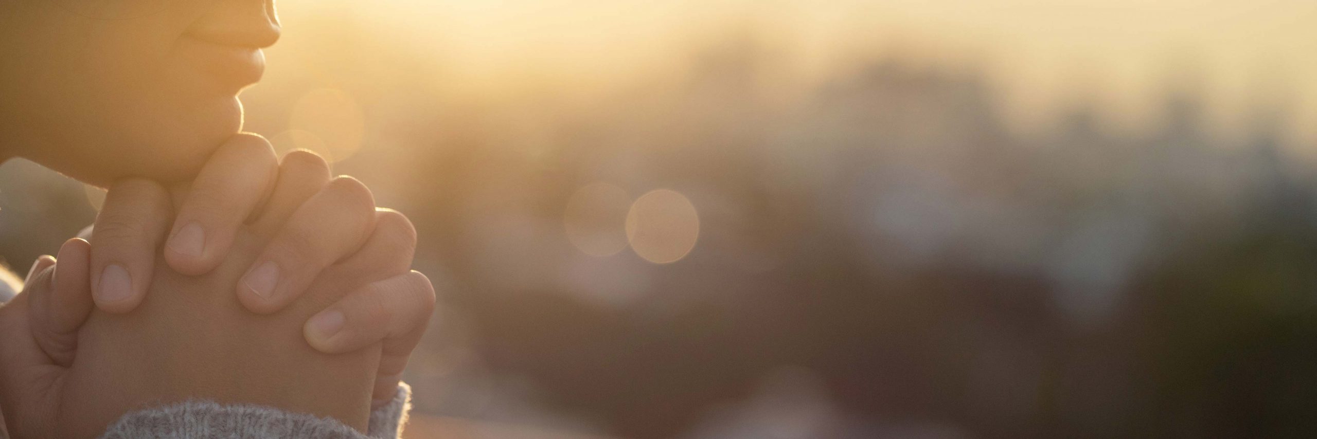 The Art of Gratitude: Qur'anic Themes on Shukr