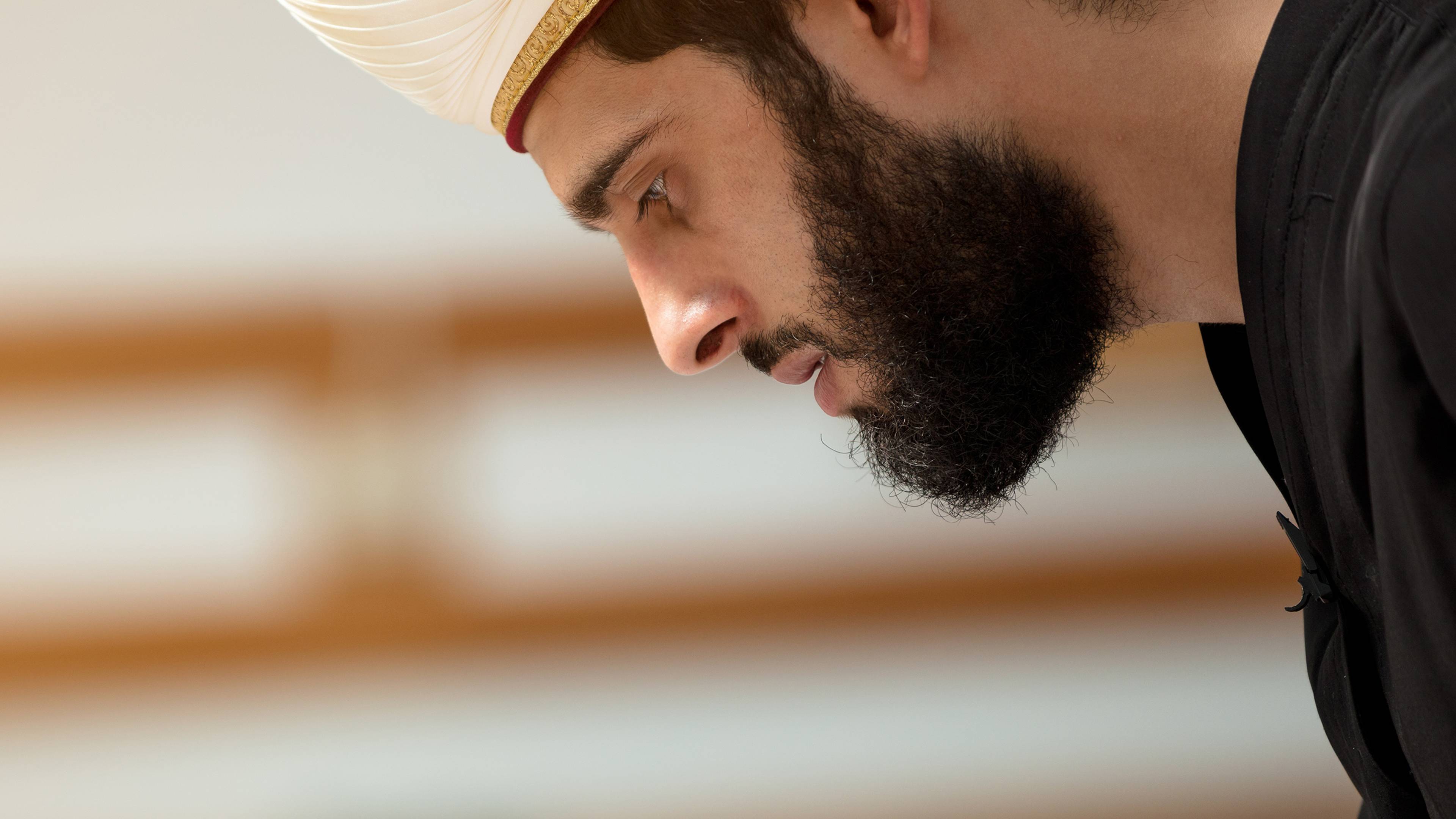 Etiquette as Spiritual Nourishment: The Adab of the Student According to al-Ghazali and al-Isfahani