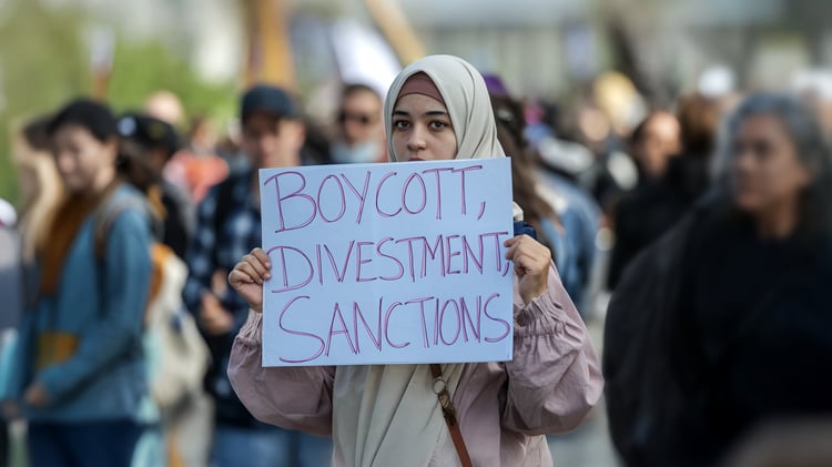 Raising Resilient Muslim Youth: Strategies for Building a Strong Muslim ...